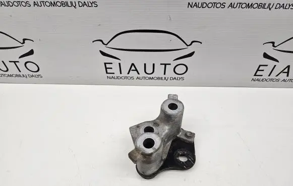 Mazda 6 Gearbox mounting bracket KD62