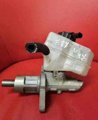 BMW 1 E81 E87 Brake fluid reservoir 03350886541