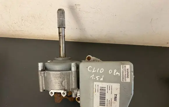 Renault Clio III Electric power steering pump 50350129