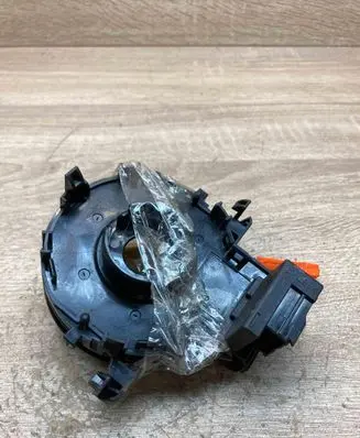 Toyota Avensis T250 Airbag slip ring squib (SRS ring) X35J802408