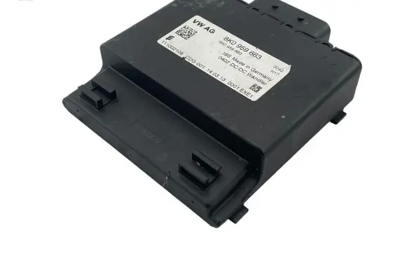 Audi A5 Sportback 8TA Voltage converter/converter module 8K0959663 111002109
