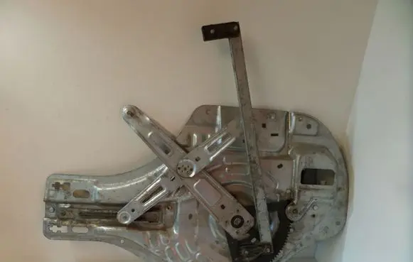 Hyundai Tucson LM Front door window regulator with motor 824802E010