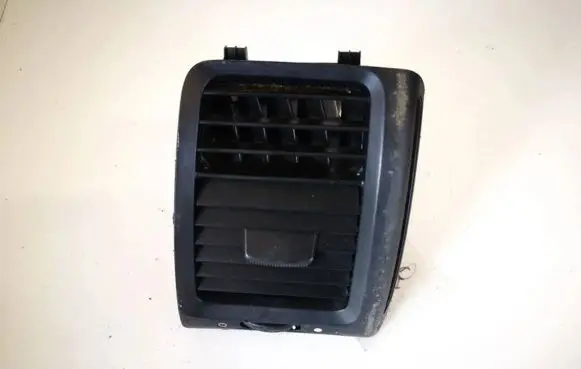 Honda Accord Dash center air vent grill e6165131100 e616-5131-100