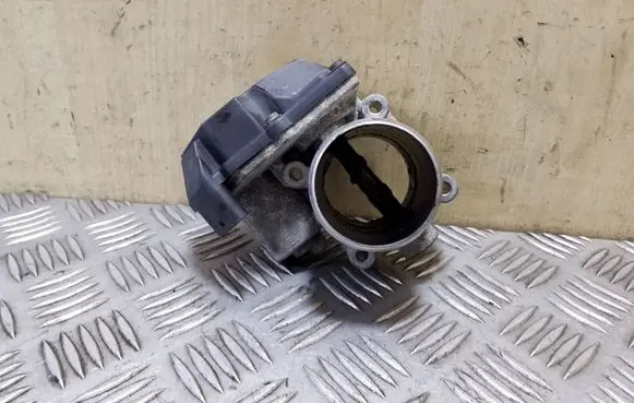 KIA Sportage Throttle valve 351002A900 5WY9174D
