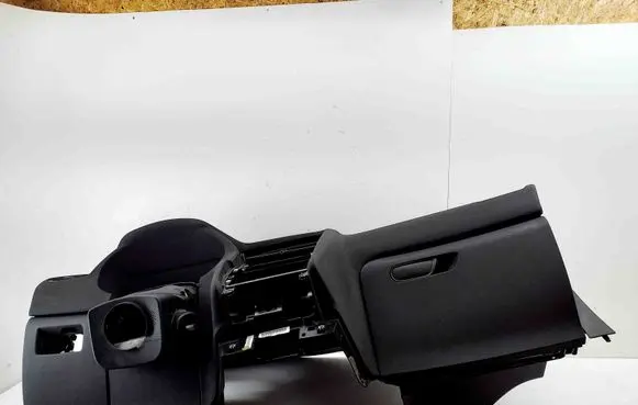 Citroen C4 II Dashboard 9688988577 96765909ZD
