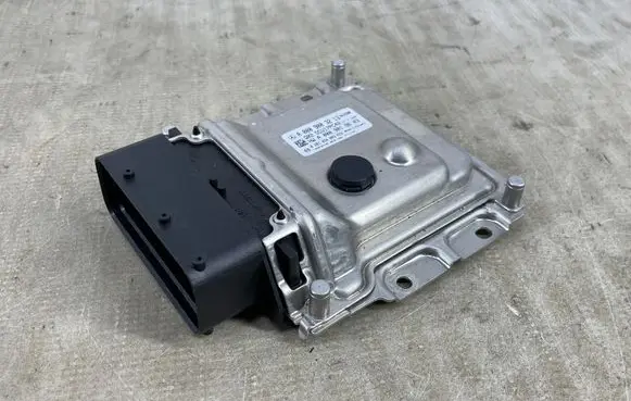 Mercedes-Benz GLE (W166 - C292) Adblue control unit A0009003213 0281034003 A0009019603