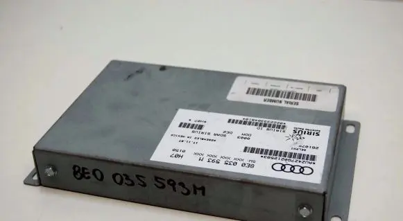 Audi A4 S4 B7 8E 8H Head unit multimedia control 8E0035593M