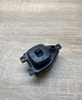 Mazda 626 Wing mirror switch MAZDAMIRRORSWITCH