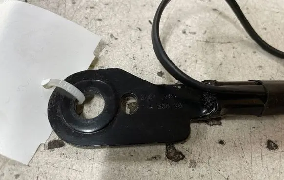 Citroen C5 Front seatbelt buckle 34012654