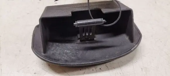 KIA Magentis Ashtray (rear)