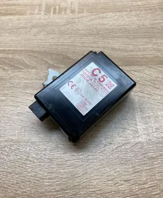 Toyota Prius+ (ZVW40) Tire pressure control unit 8976047050 1584007211