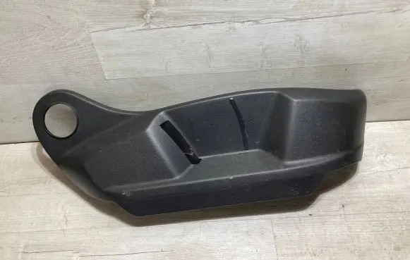 Seat Ateca Front door seat control surround trim 565881318G