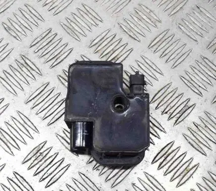 Mercedes-Benz B W245 High voltage ignition coil 0221503035 A0001587803