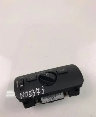 Volvo V40 Light switch 30739424