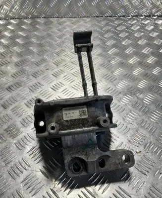 Skoda Superb B8 (3V) Engine mount vacuum valve 3Q0199262J