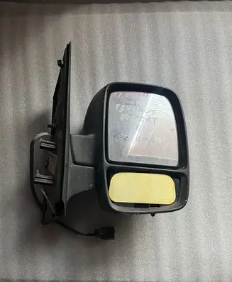Peugeot Expert Front door electric wing mirror