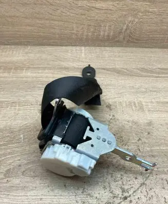 BMW 7 F01 F02 F03 F04 Rear seatbelt 34048282D 33035173B