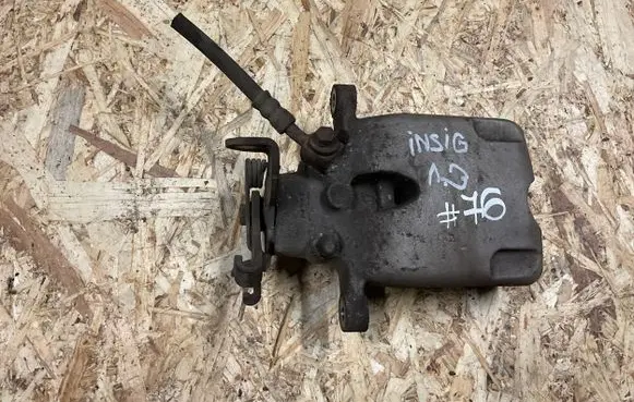 Opel Insignia A Rear brake caliper 