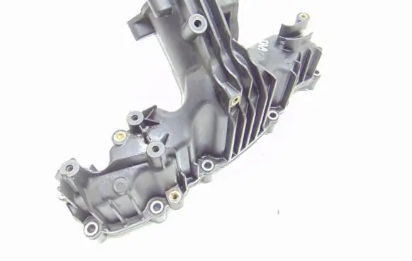 Volkswagen Transporter - Caravelle T5 Intake manifold 03L129711P