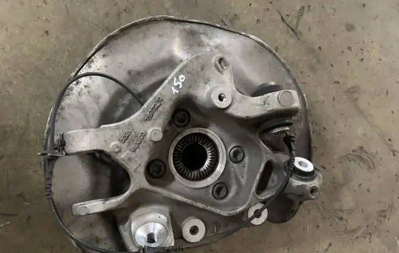 BMW X3 G01 Rear wheel hub 6871030