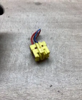 Audi A6 S6 C5 4B Plug wire 8A0972986