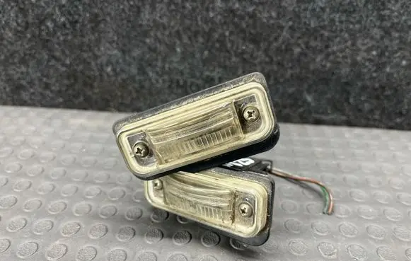 Mercedes-Benz E W211 Number plate light A2118200756