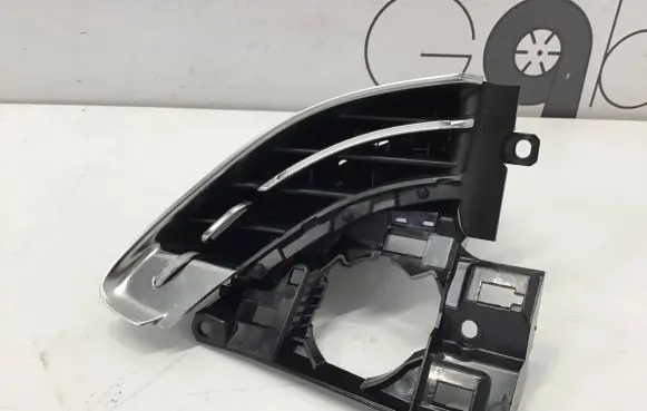 Mercedes-Benz E W214 Dashboard side air vent grill/cover trim A2148303301