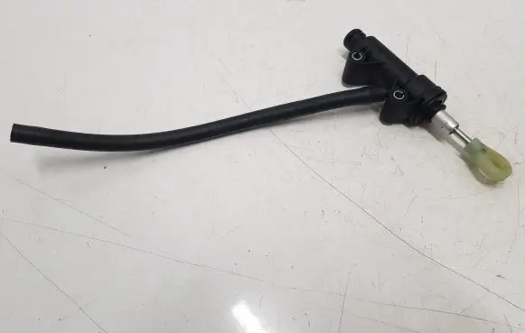 BMW 1 F20 F21 Clutch master cylinder 21526773670