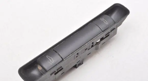 Porsche Boxster 987 Tailgate opening switch 99761310502