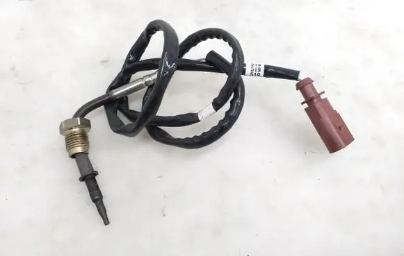 Skoda Karoq Exhaust gas temperature sensor 04L906088DH