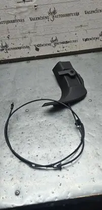 Ford Focus Engine bonnet/hood lock release cable Am5116c657 BM51A02349