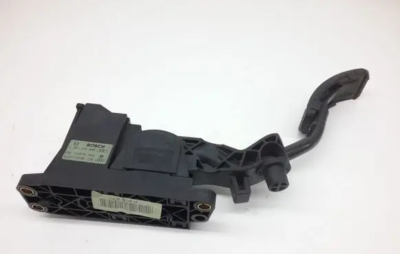 Skoda Octavia Mk1 (1U) Accelerator throttle pedal 1J2721503B 0281002346 1130190060