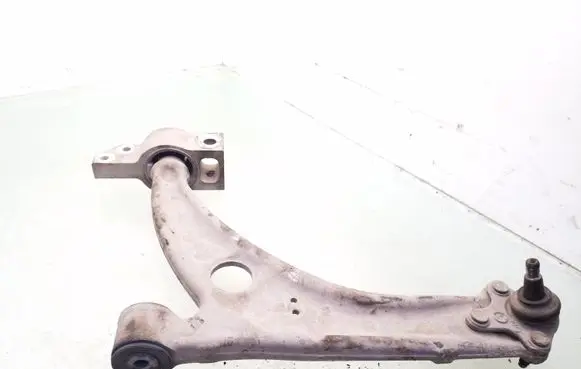 Volkswagen PASSAT B6 Front lower control arm/wishbone 3C0407153B