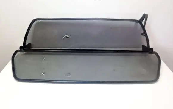 Mercedes-Benz SL R129 Sliding door wind deflector B67811049 67811049