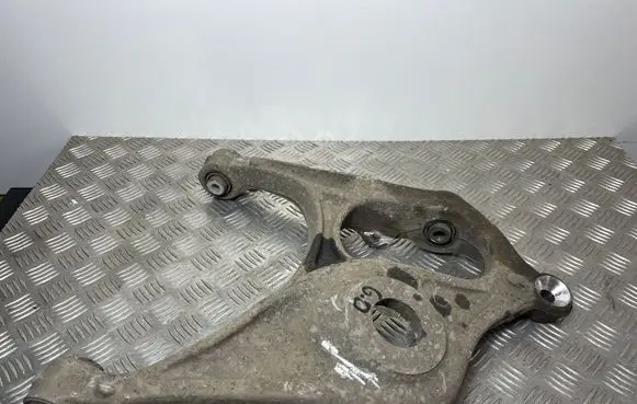 Rear upper control arm/wishbone