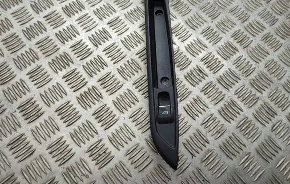 Ford B-MAX Electric window control switch