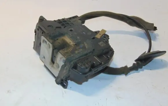 Renault Zoe Front door lock 805026245R