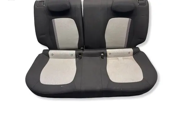 Hyundai i10 Rear seat