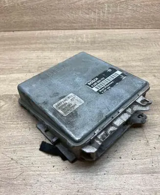 BMW 3 E36 Engine control unit/module ECU 2247335 0281001711