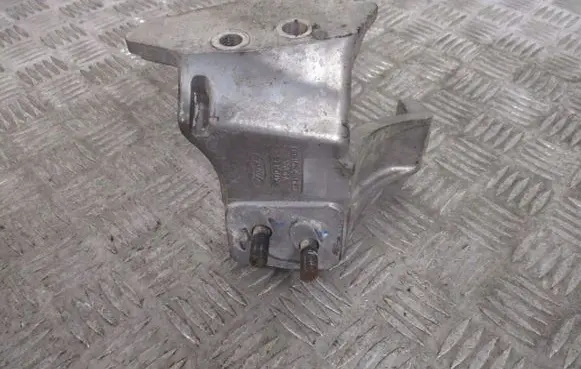 Ford Ranger Gearbox mounting bracket JB3G5K291ED