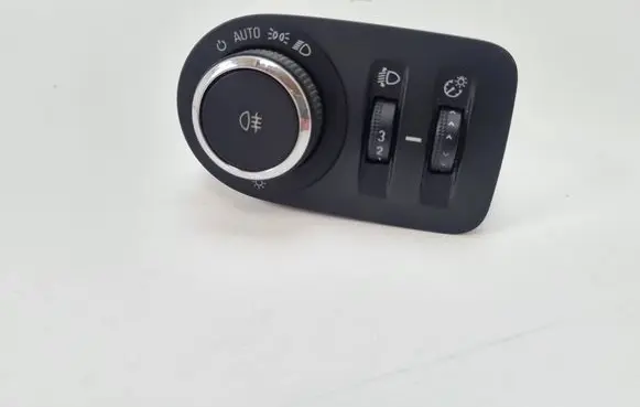 Opel Zafira C Light switch 13294816 251694