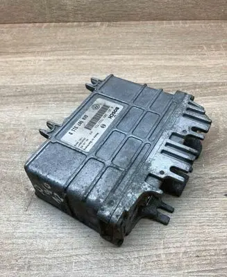 Seat Ibiza II (6k) Engine control unit/module ECU 6K0907311B 0261203752