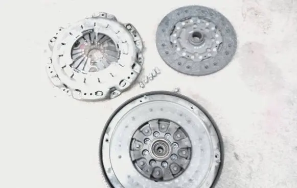 Mercedes-Benz C W204 Clutch set kit A646030 A0012523905