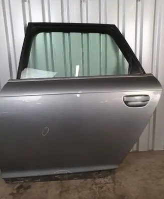 Audi A6 S6 C6 4F Rear door