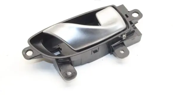 Infiniti Q50 Rear door interior handle