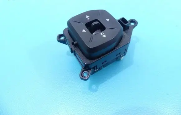 Hyundai ix35 Electric window control switch IMPRK1106249