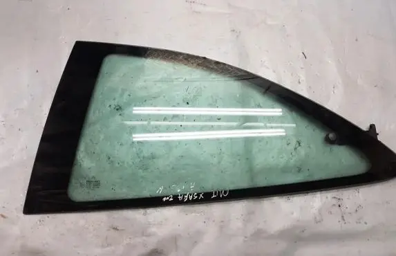 Citroen Xsara Rear side window