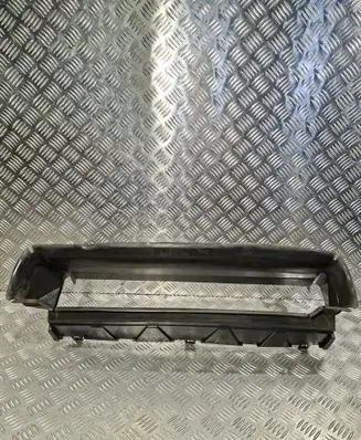Volvo C30 Intercooler air channel guide 31214670