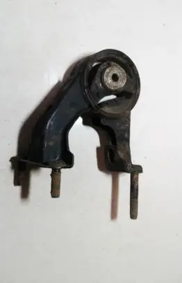 Toyota Corolla Verso AR10 Engine mount bracket 128710R010