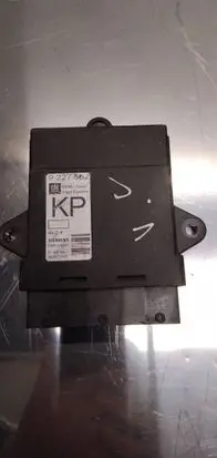 Opel Vectra C Door control unit/module 360572197 9227562 5WK46002